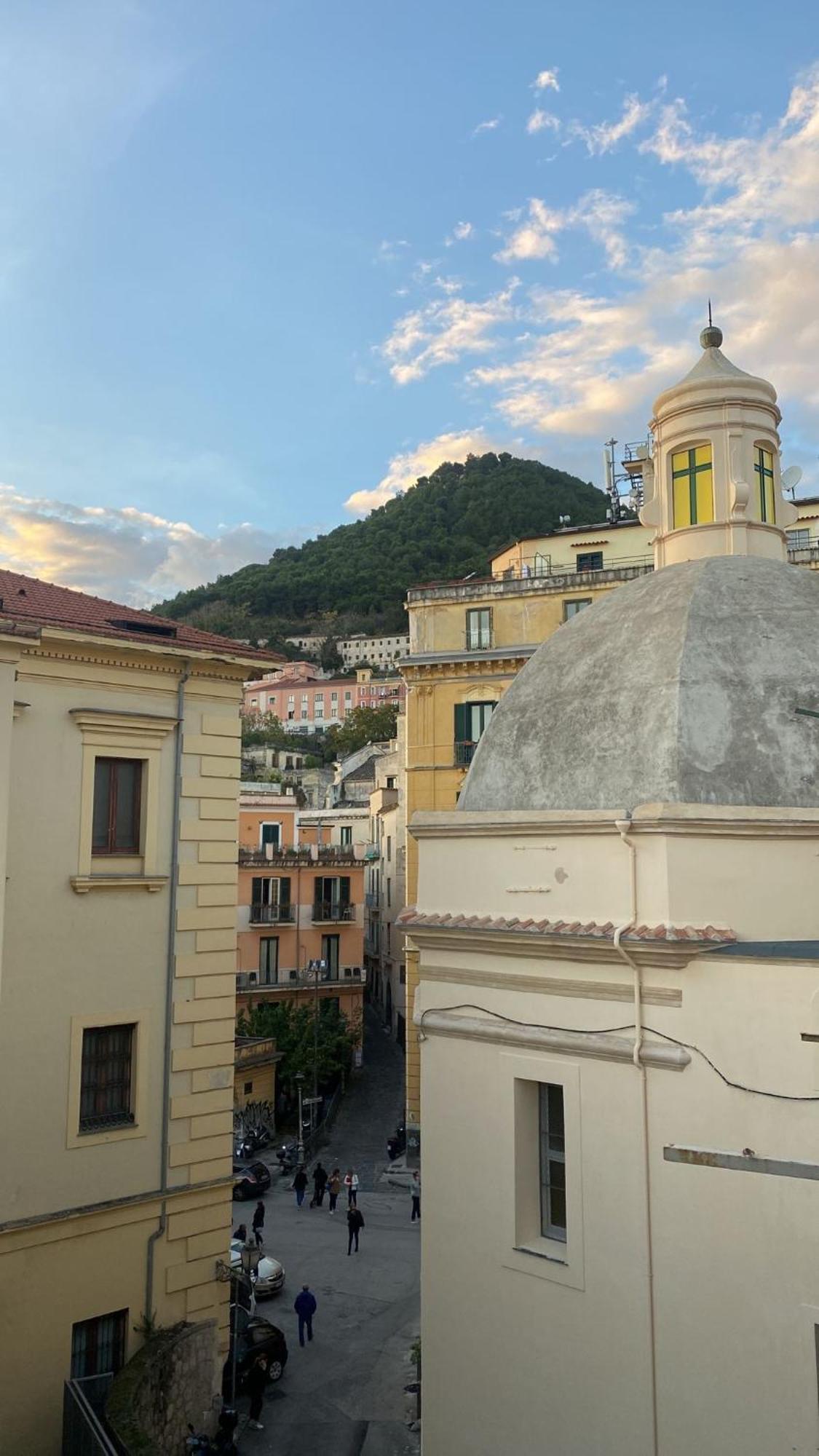 All'Imbrunire Exlusive Apartment Salerno Exterior photo